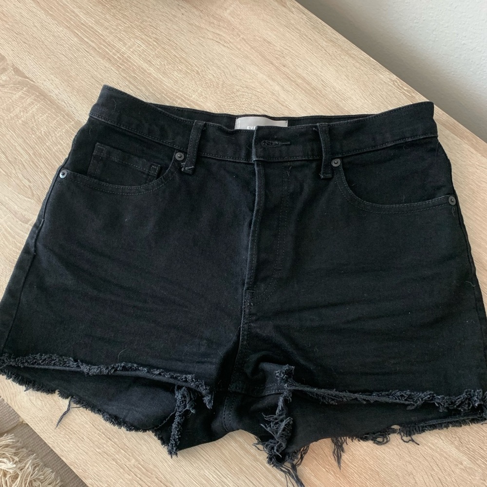 High waist black shorts
